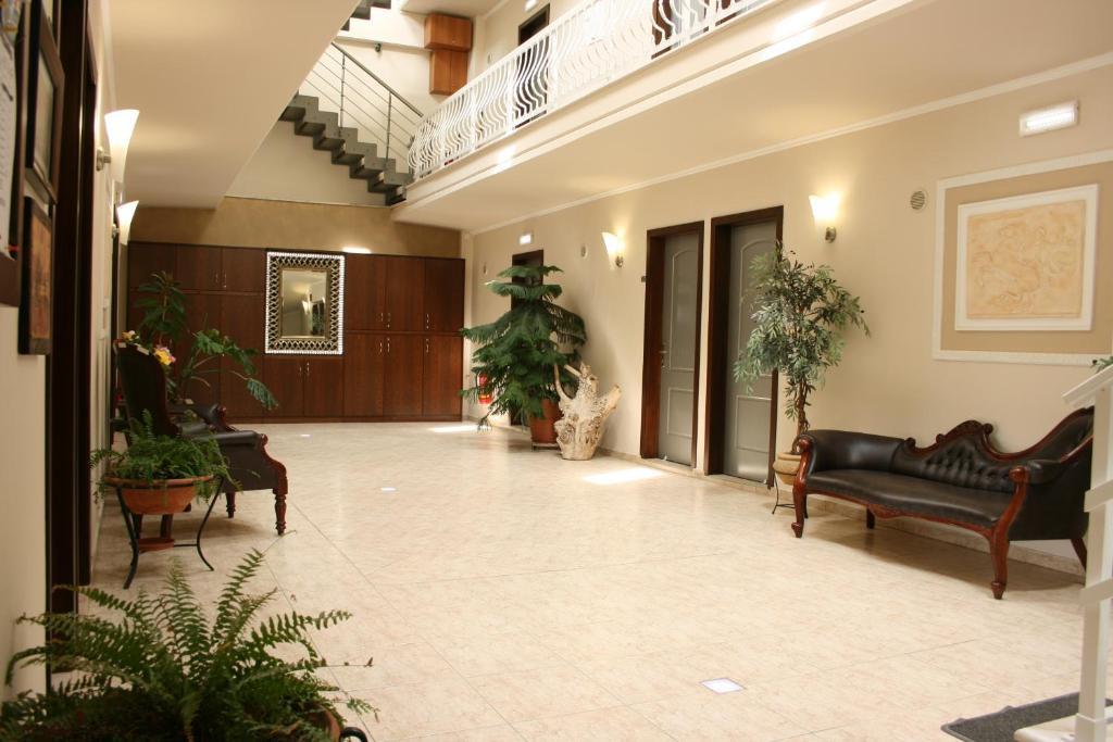 Rea Hotel Paralía المظهر الخارجي الصورة