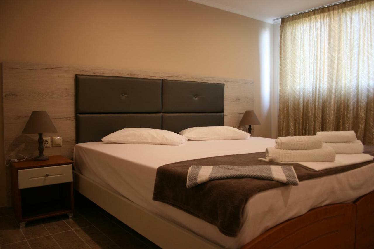 Rea Hotel Paralía المظهر الخارجي الصورة