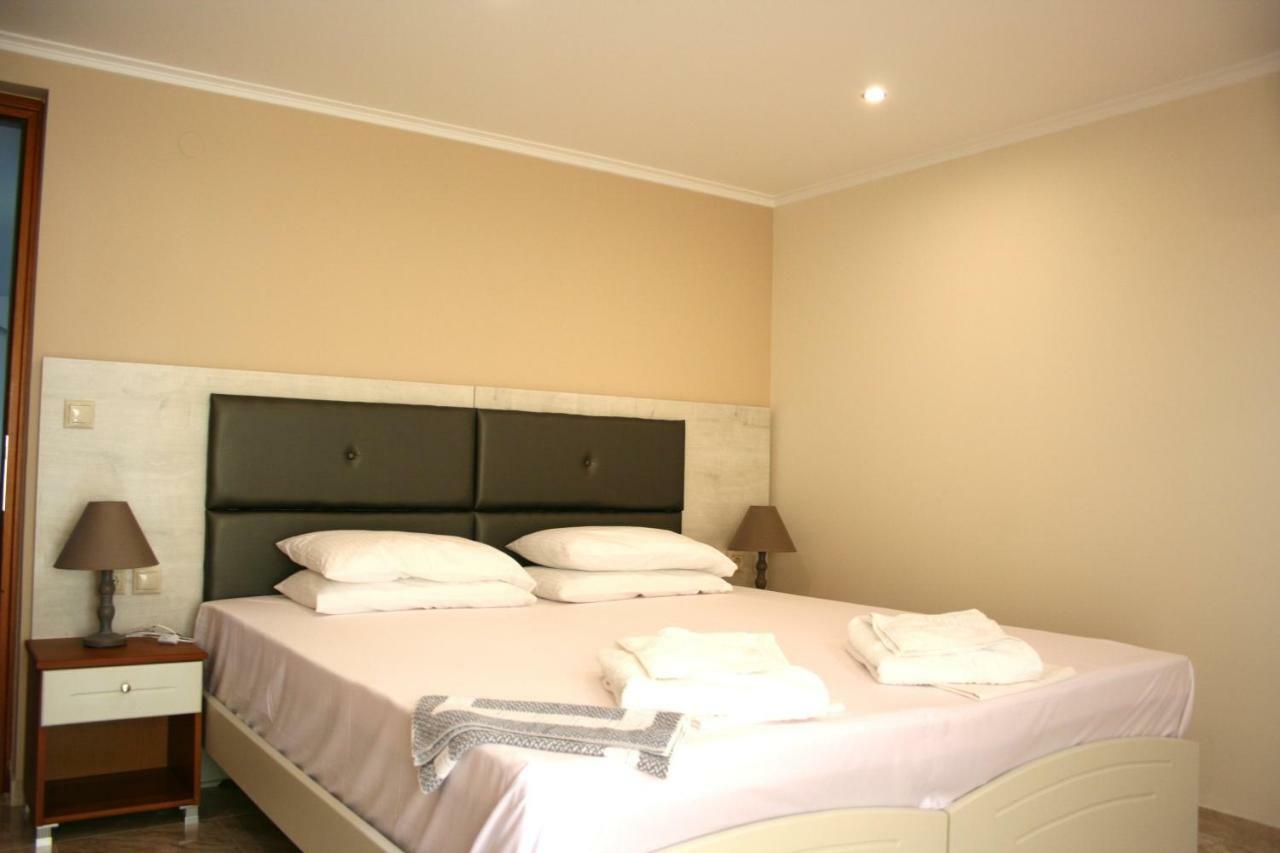 Rea Hotel Paralía المظهر الخارجي الصورة